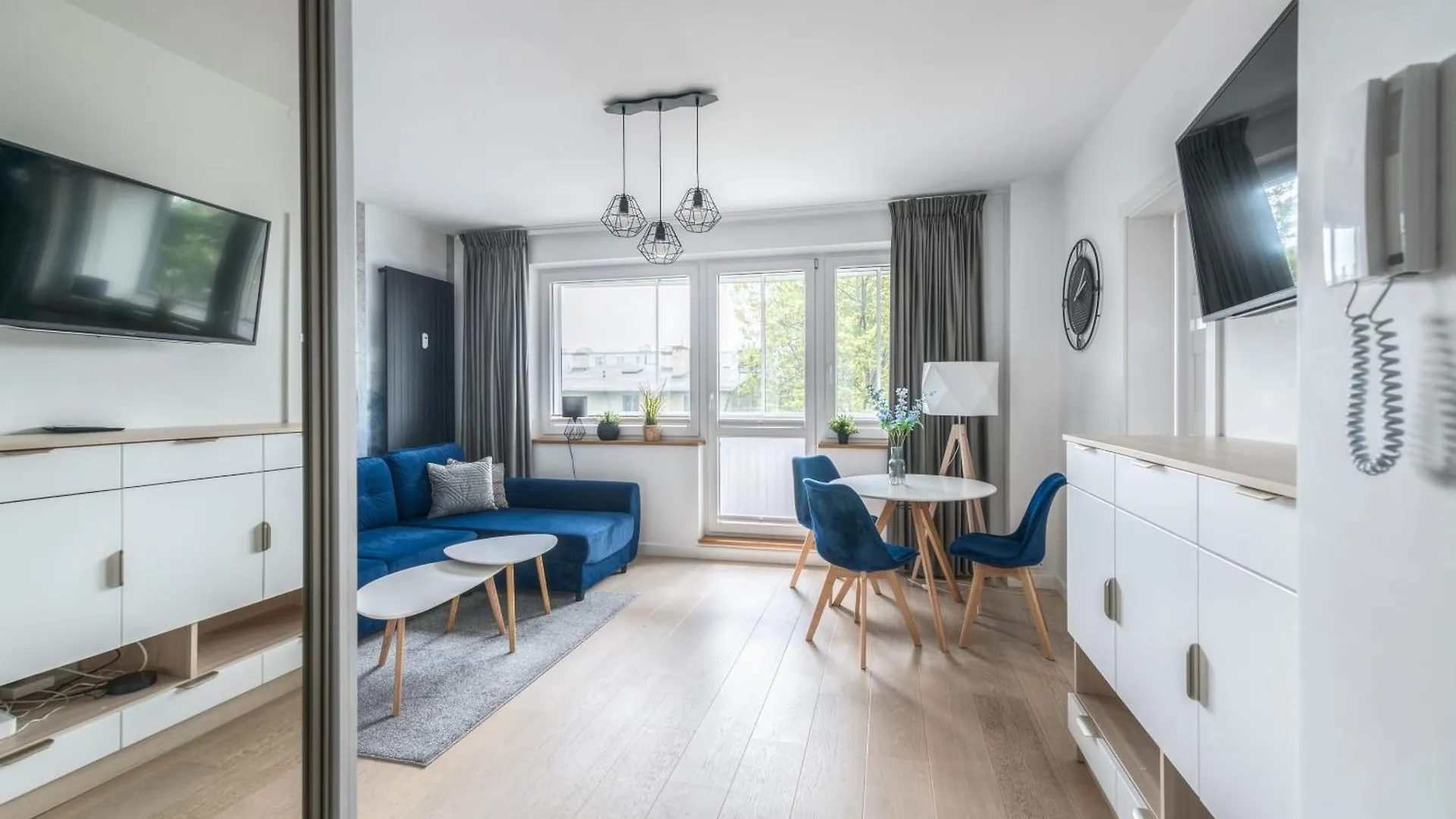 Navy Blue By Northside Apartments Sopot